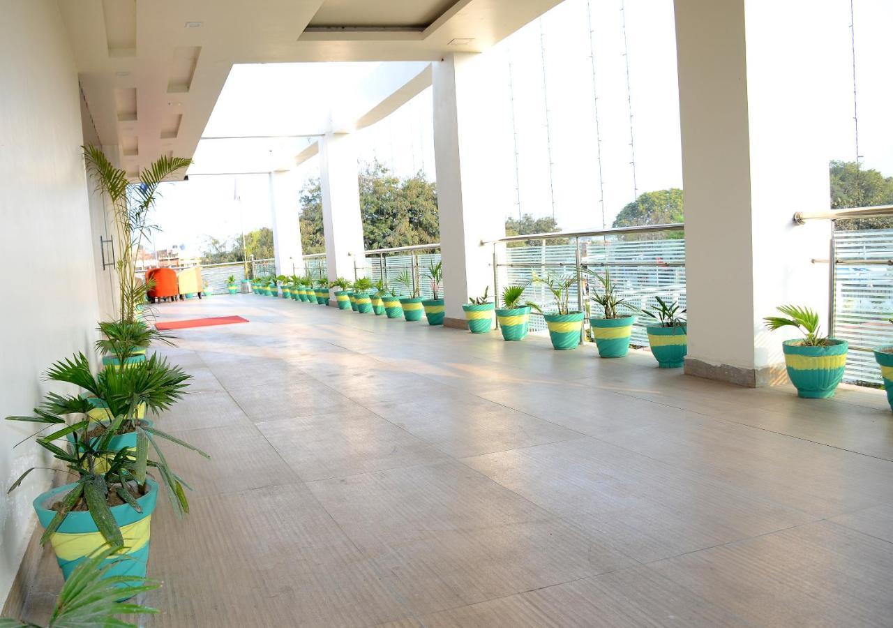 Vaishnavi Clarks Inn Buxar Luaran gambar